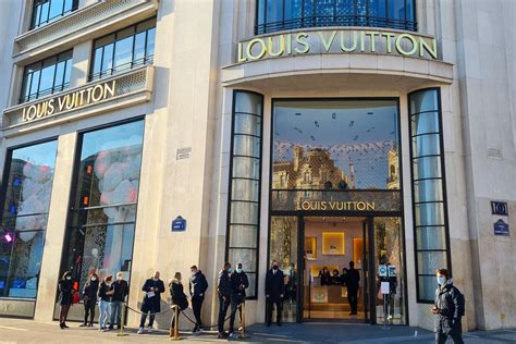 louis vuitton franchise cost|Louis Vuitton fashion franchise.